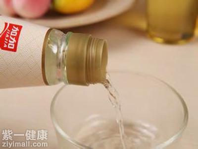 白醋能祛痘吗 三招让你肌肤无痘变光滑